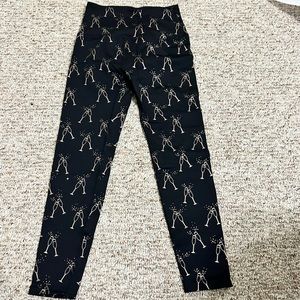 Beyond yoga Leggings with champagne Glasses